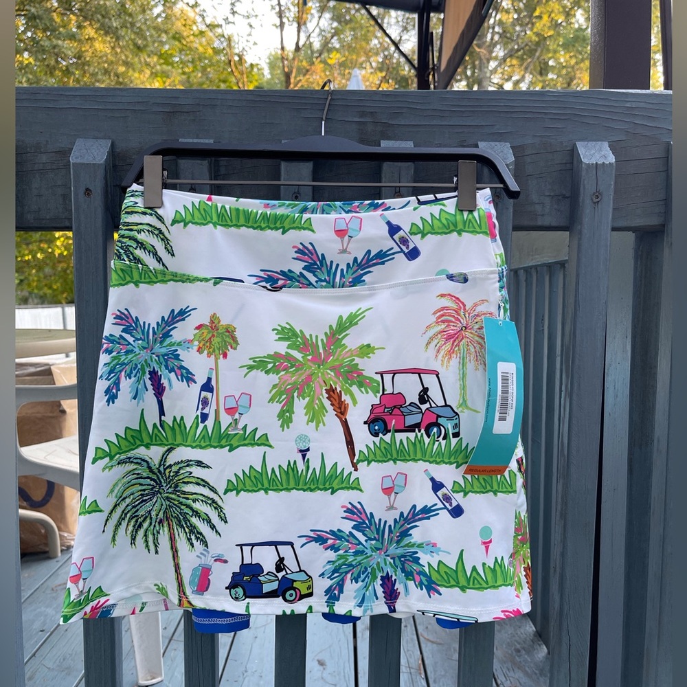 NEW Ladies' back pleat golf skort with Golf carts & palm trees. So fun!